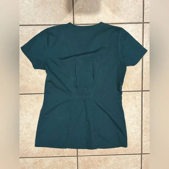 Scrub set - Picture 2 of 6